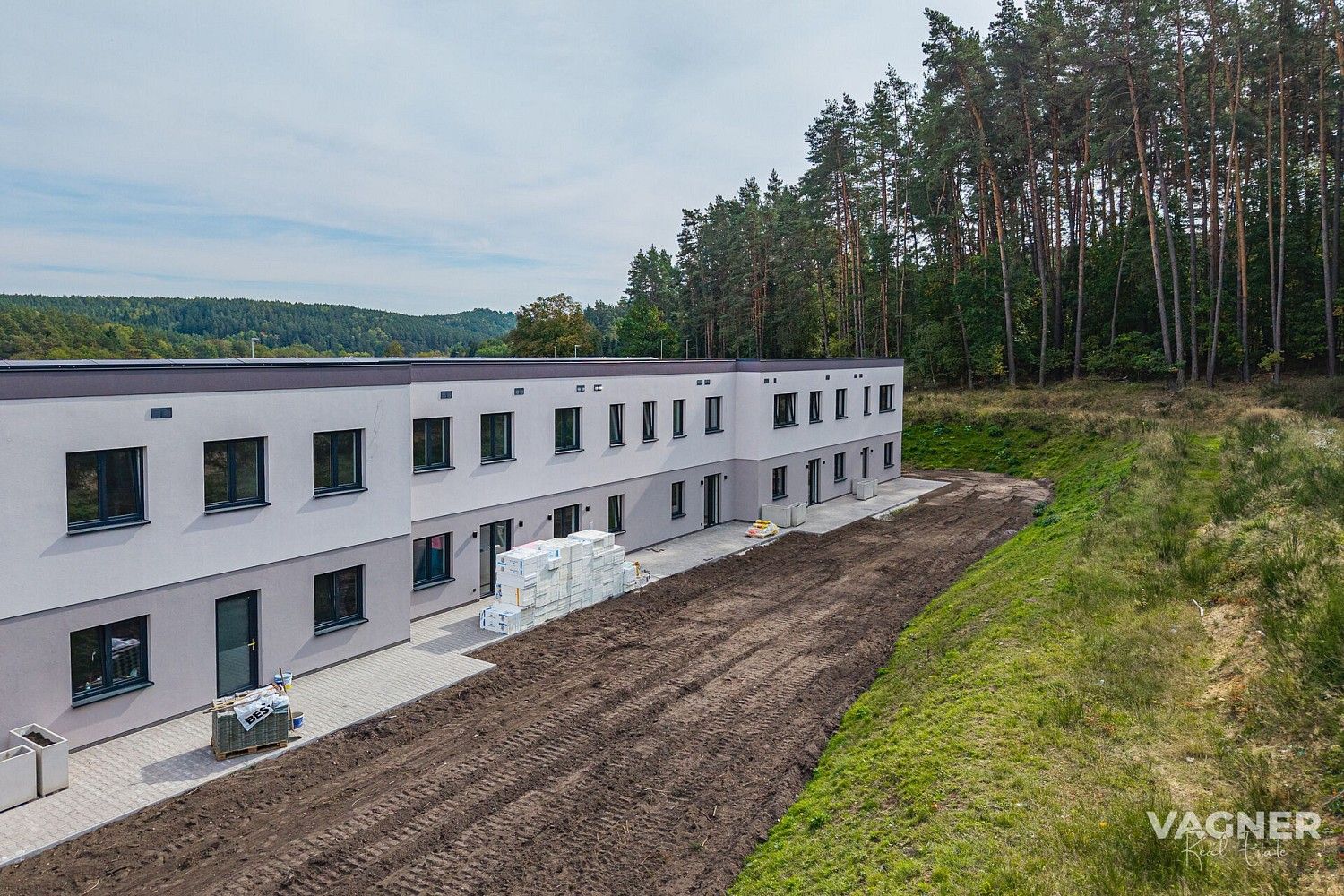 3+kk, Jarní, Bělá pod Bezdězem - Vrchbělá, okres Mladá Boleslav, 76 m² - 1