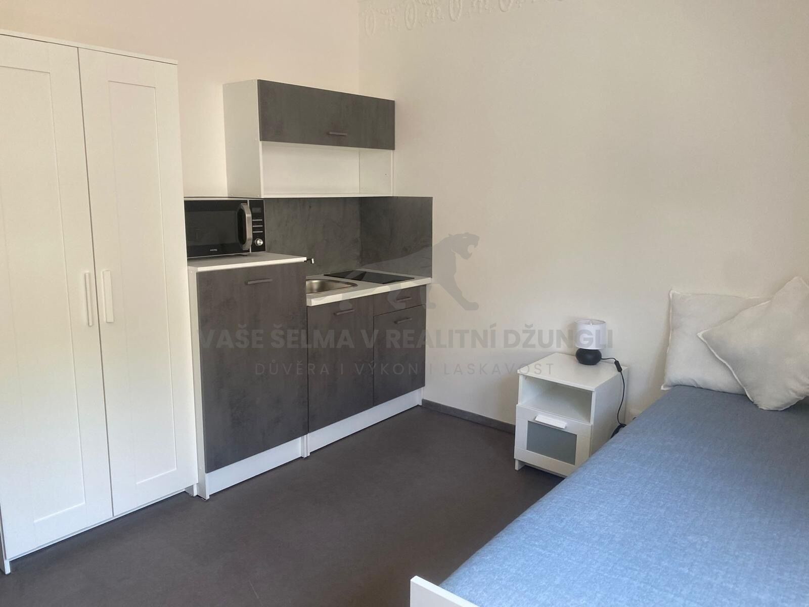 1+kk, třída Dukelských hrdinů, Jáchymov, 21 m²