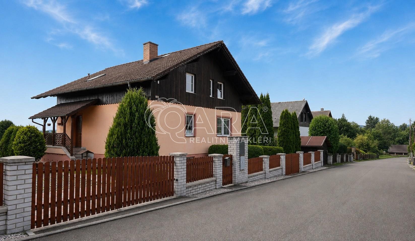 Rodinný dům, 220 m²