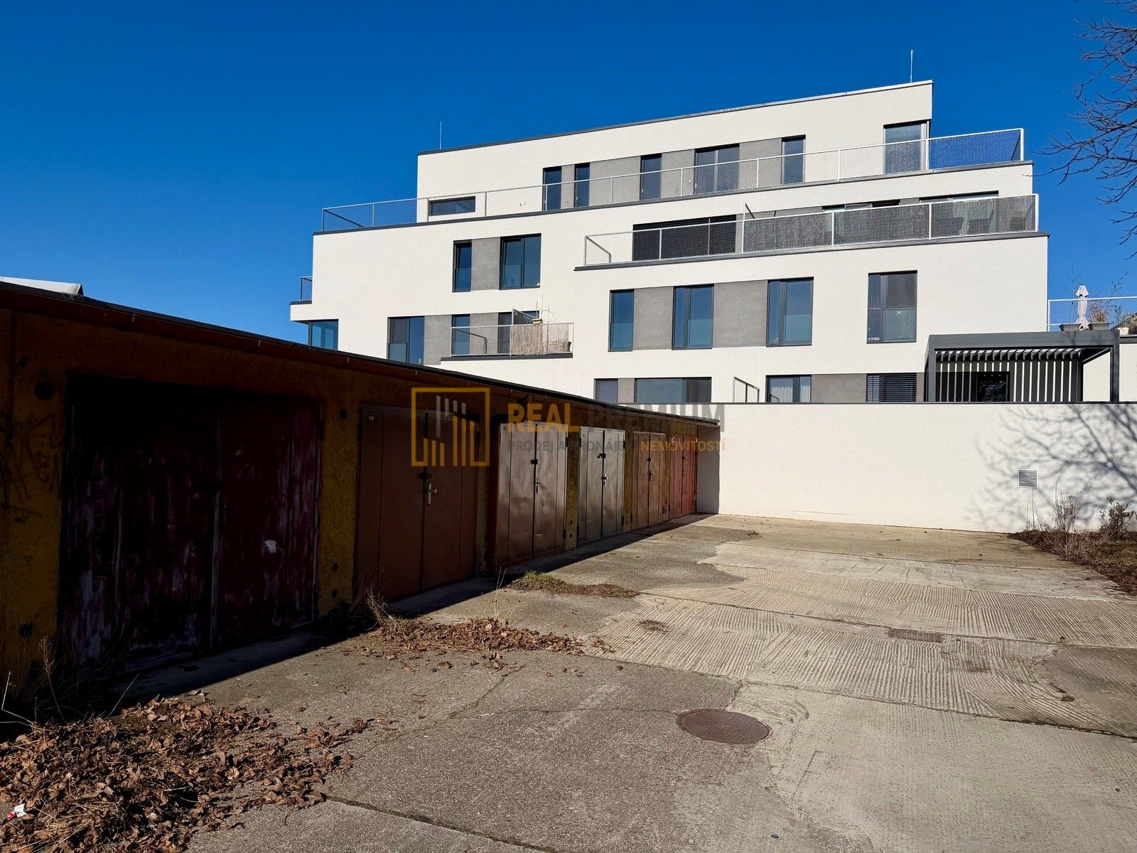 Garáže, 28. října 953, Uherské Hradiště, 18 m²