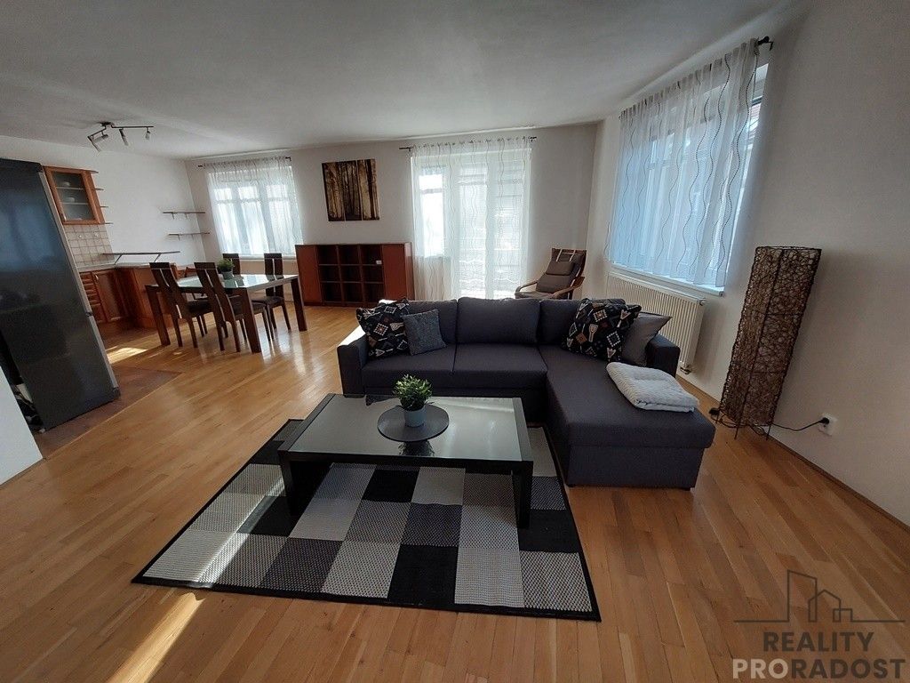 Pronájem byt 2+kk - Benická, Praha, 81 m²
