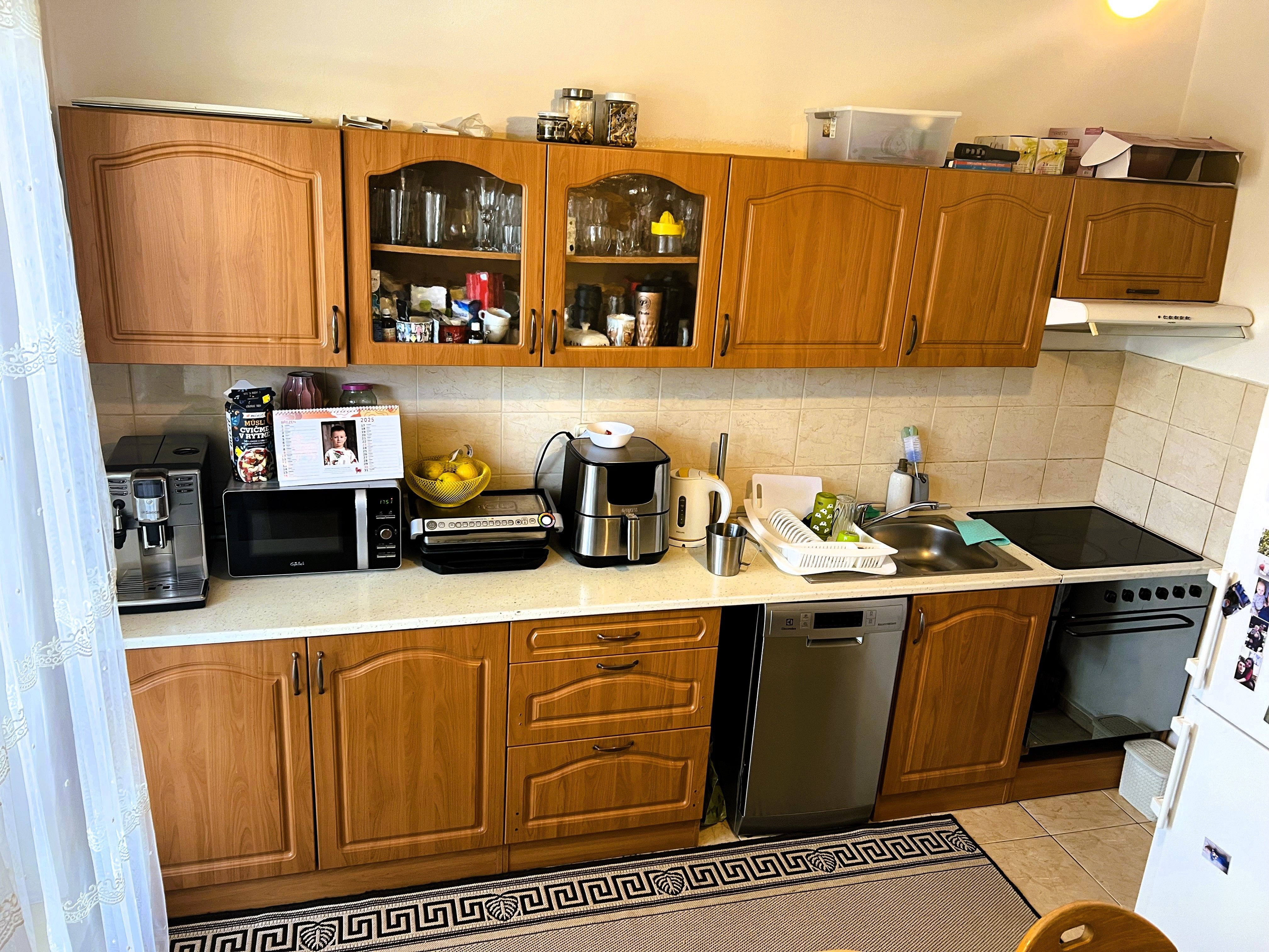 Prodej byt 3+1 - Frýdecká, Praha, 66 m²