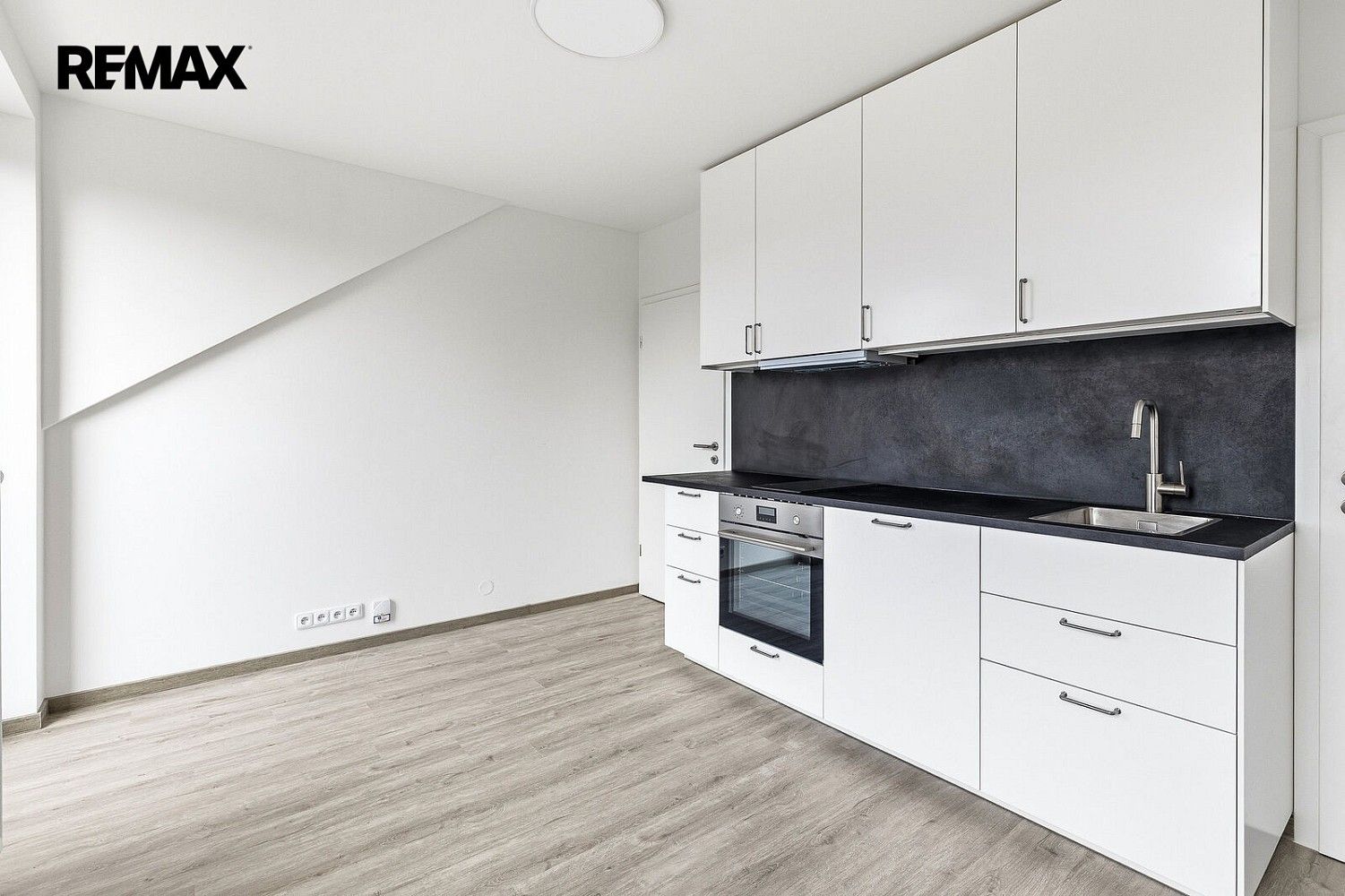 Byt 2+kk · 43 m² · Český Brod, okres Kolín, Středočeský kraj - 4