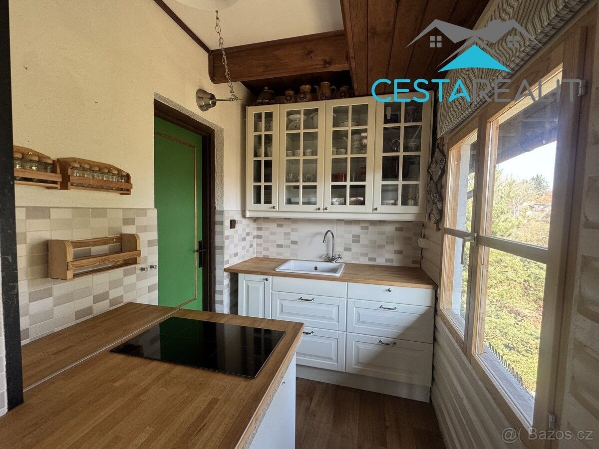 Prodej rodinný dům - Šumná, 671 02