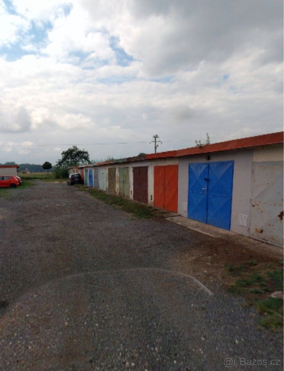 Garáže, Vlašim, 258 01