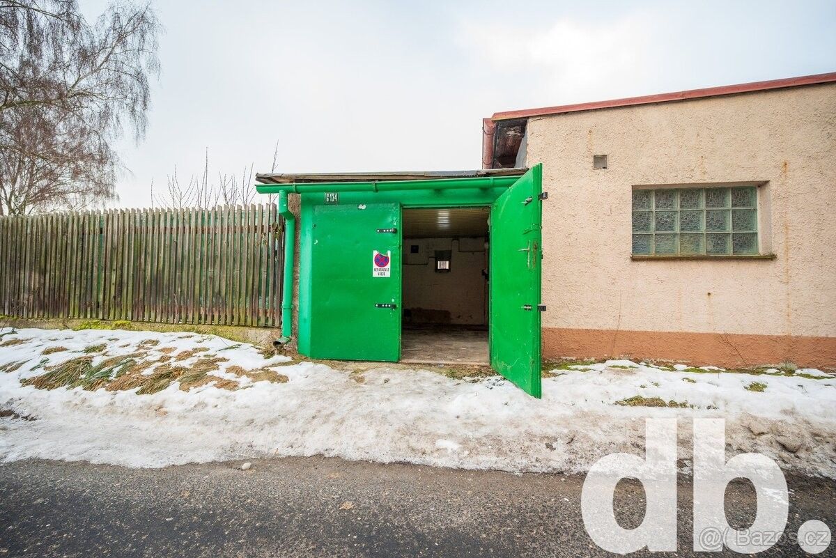 Pronájem garáž - Karlovy Vary, 360 17