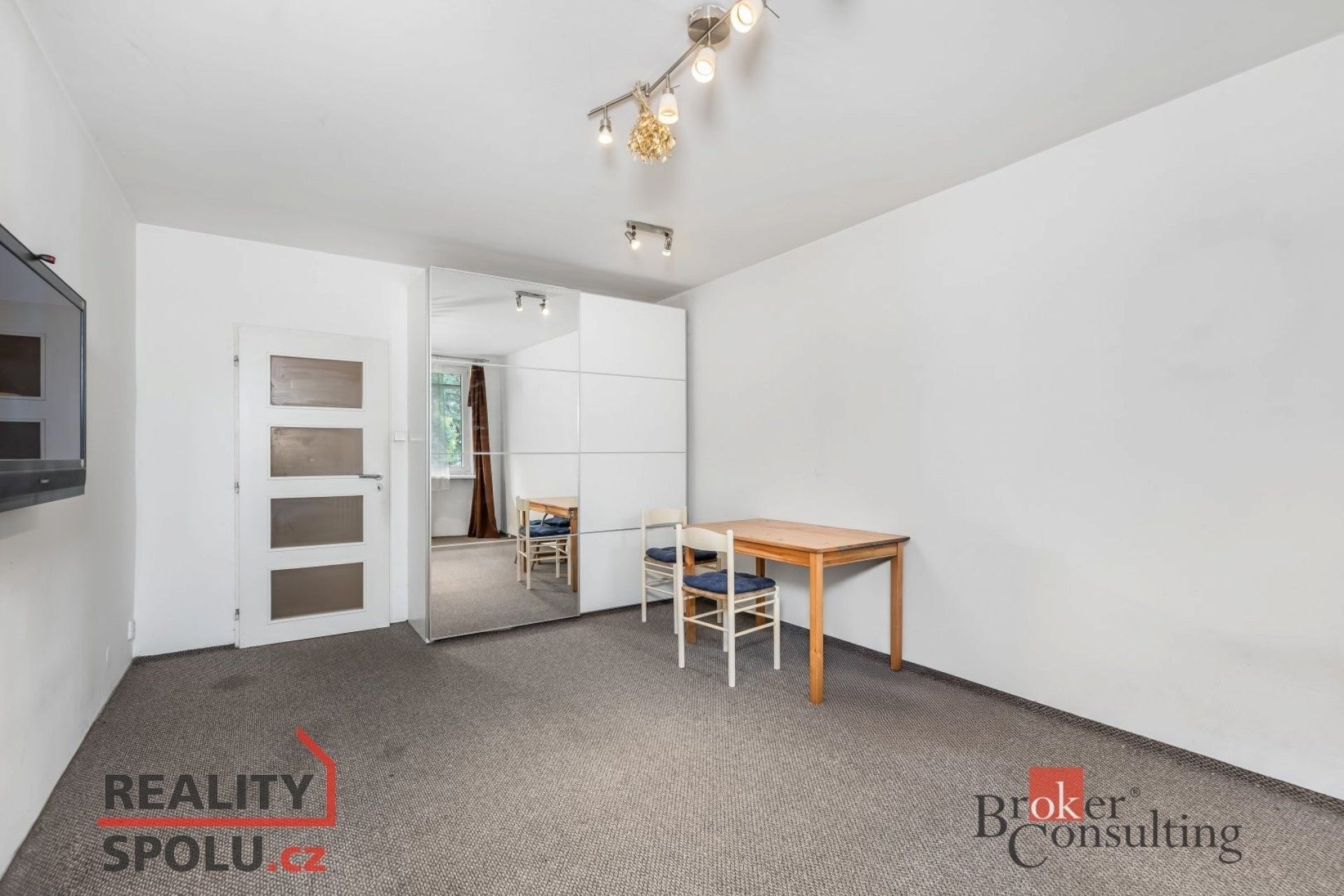 Prodej byt 2+1 - K otočce, Praha, 53 m²