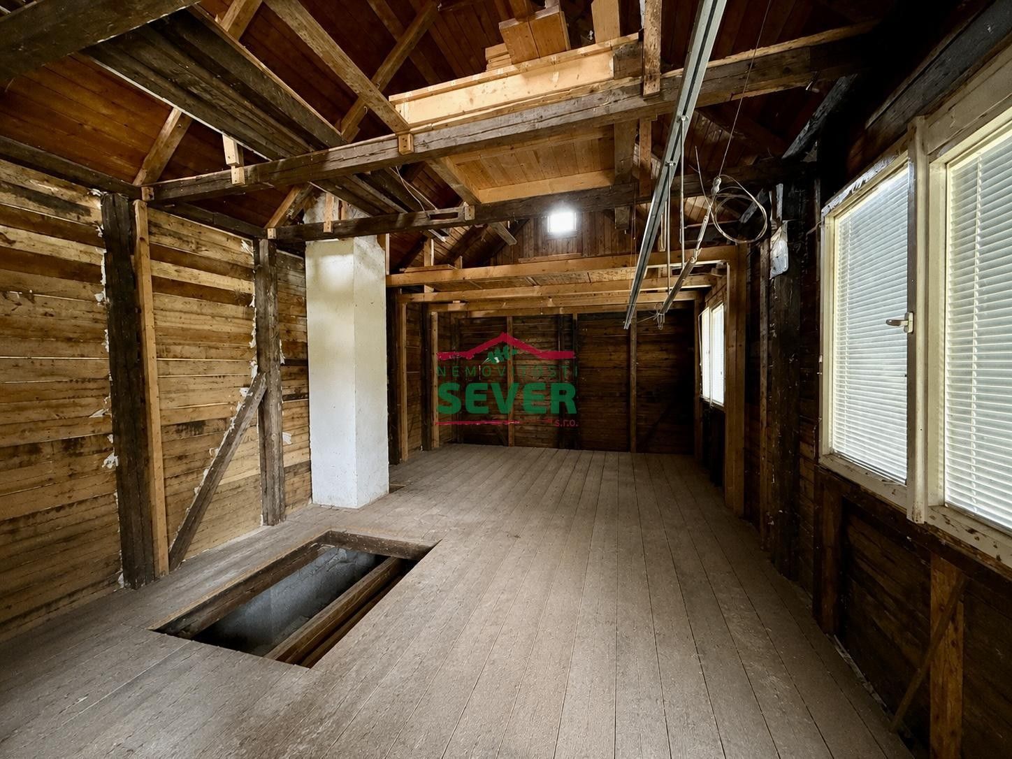 Zahrada · 1 929 m² · Jelení, Lubenec - 3