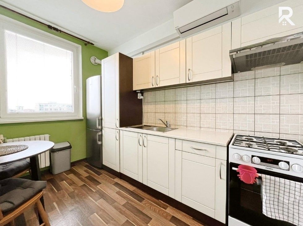 Pronájem byt - Hodonín, 695 01