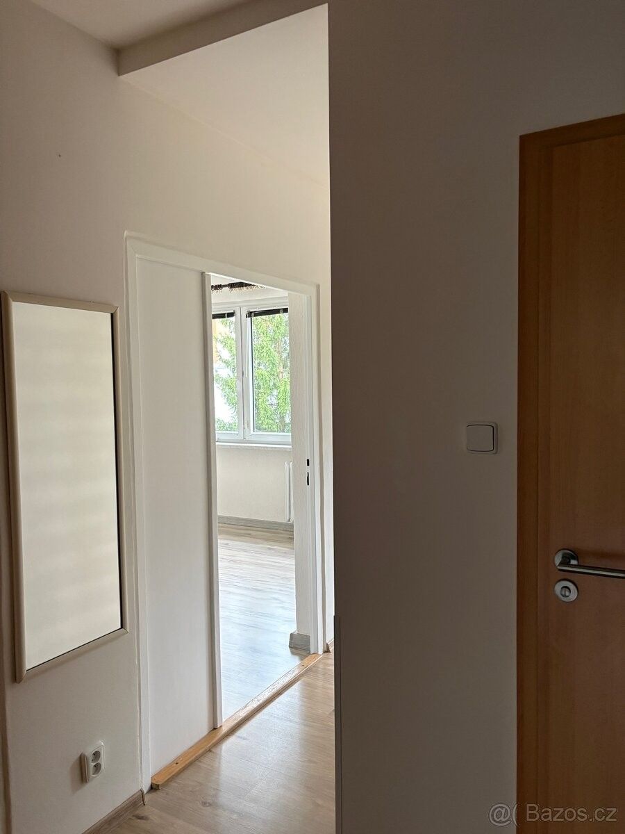 Byty, Nová Role, 362 25 - 2
