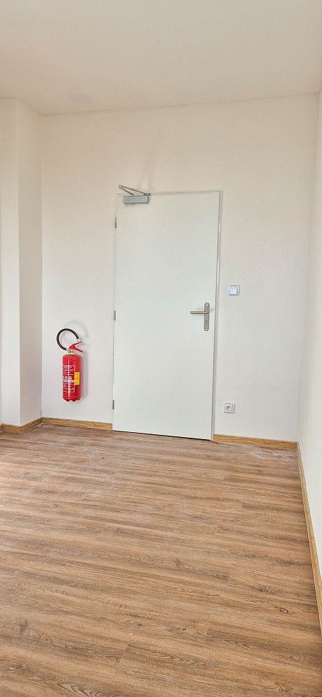 Pronájem kancelář - 17. listopadu, Říčany, okres Praha-východ, 10 m² - 5