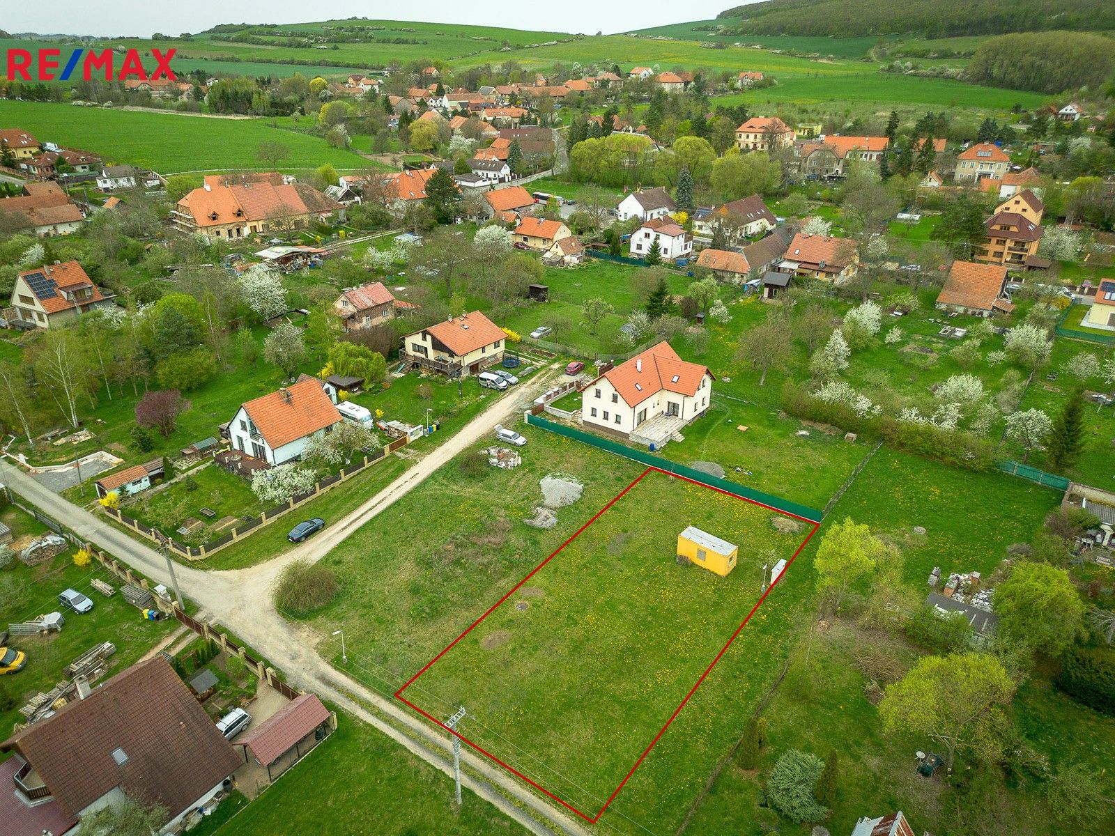 Prodej pozemek pro bydlení - Všeradice, 1 m²