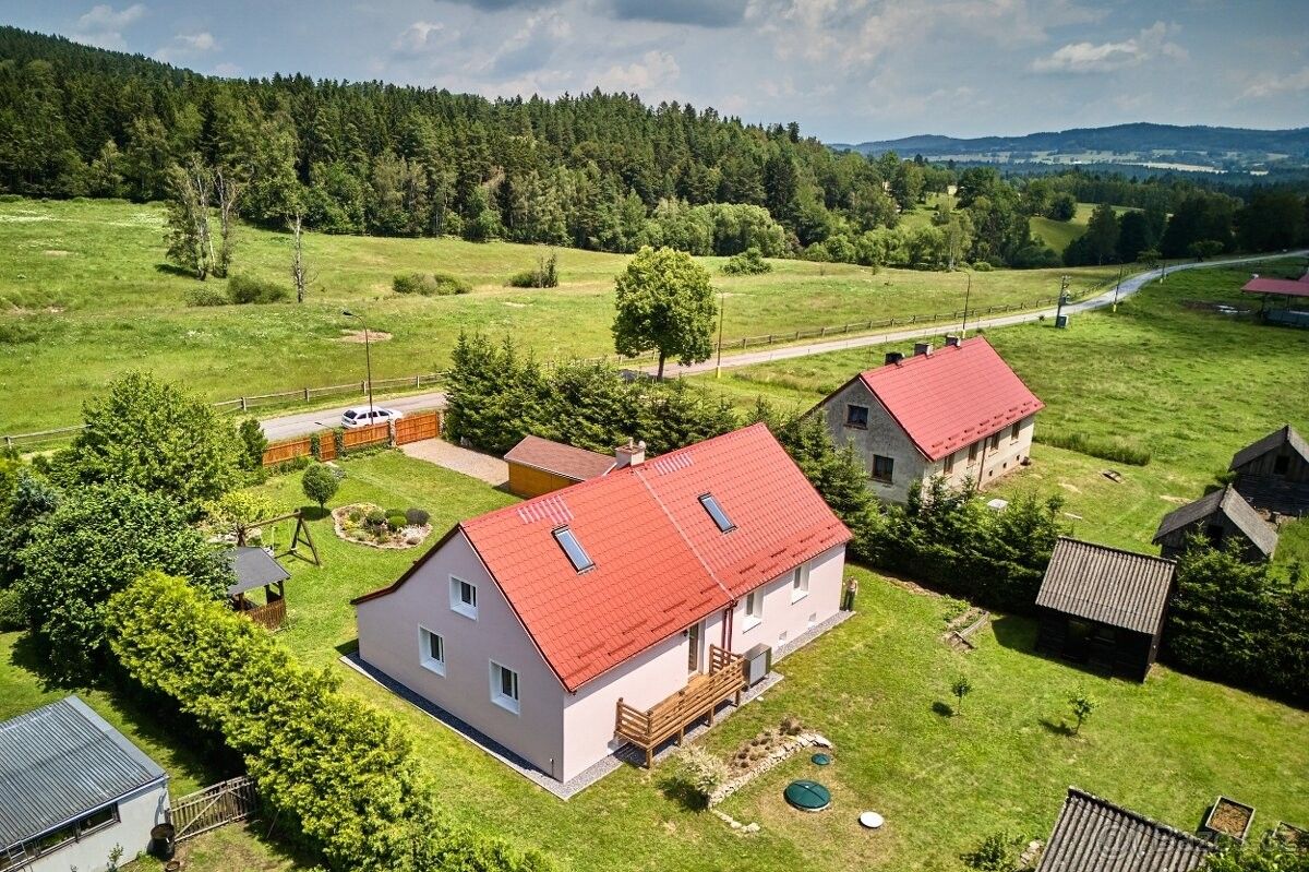 Rodinné domy, Loučovice, 382 73