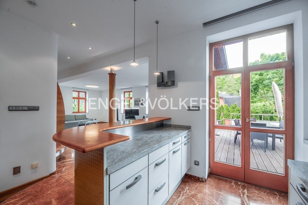 Prodej vila - Elišky Junkové 1439, Praha Hostivař, 385 m² - 5