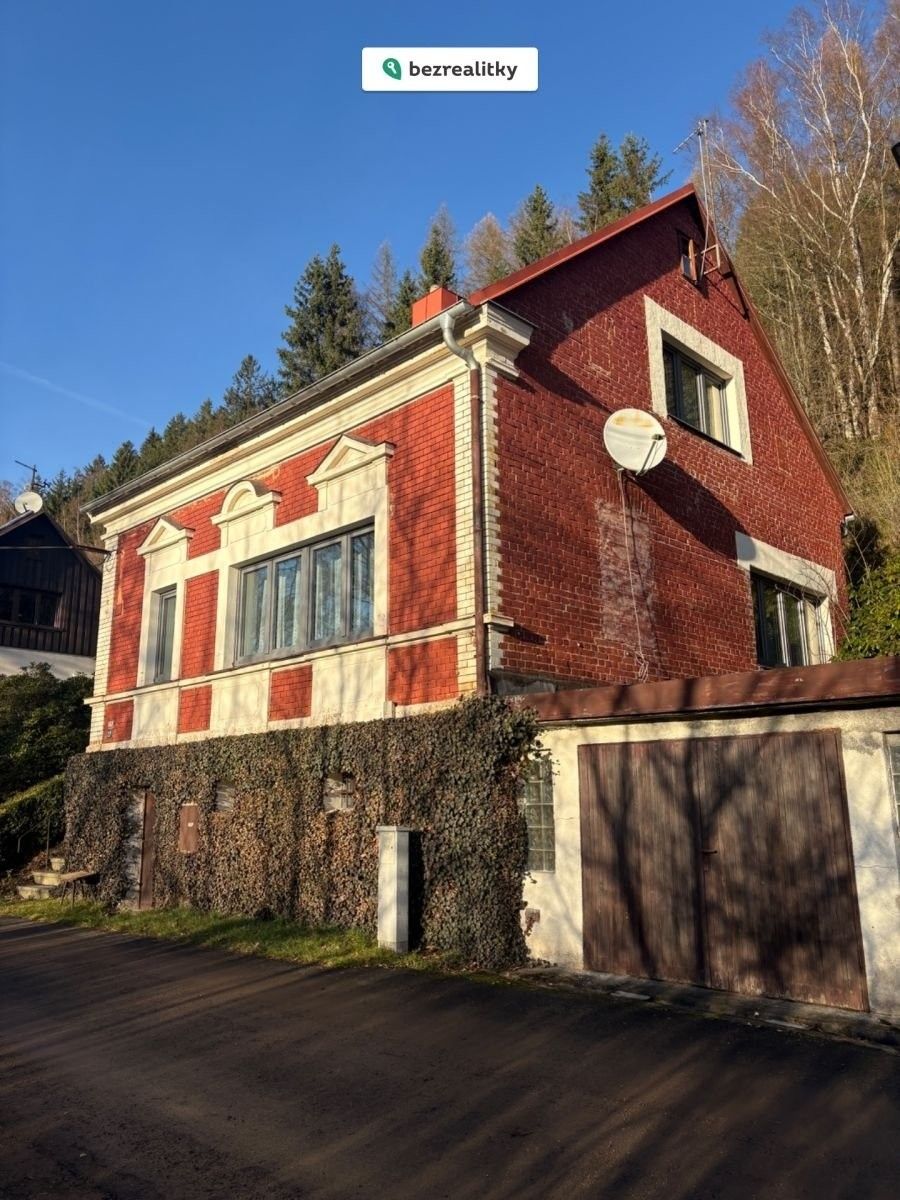 Rodinné domy, Sadová, Kraslice, 122 m²