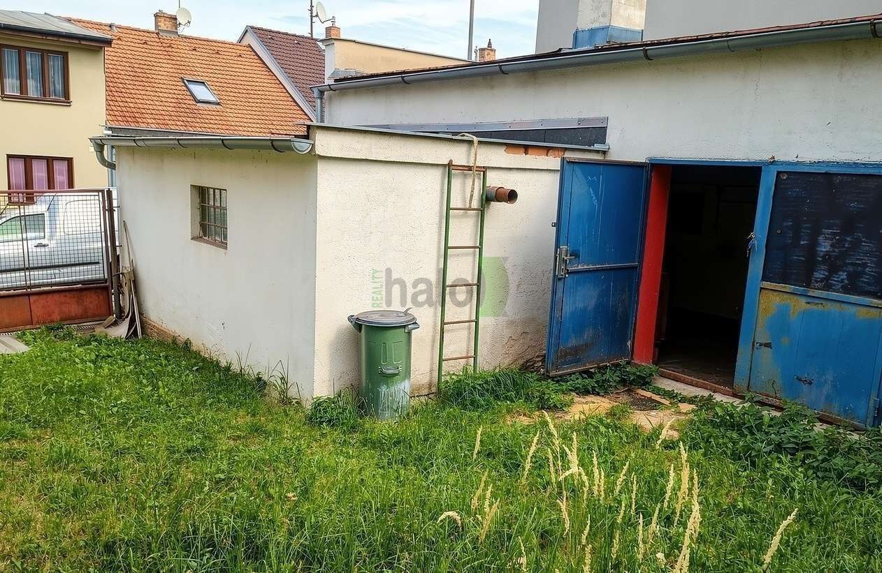 Garáž · 69 m² · České Budějovice 6, České Budějovice - 3