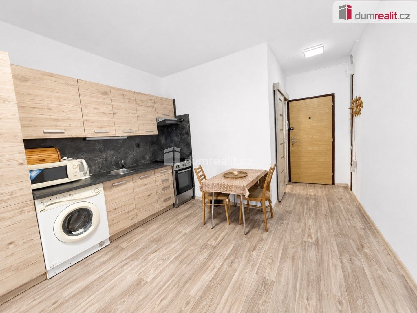 1+1, Peškova, Ústí nad Labem, 34 m² - 2