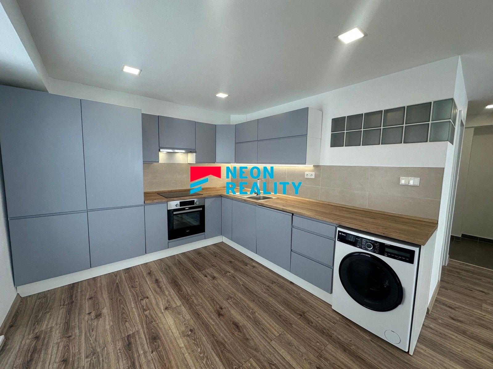 2+kk, Vršovců, Ostrava, 69 m²