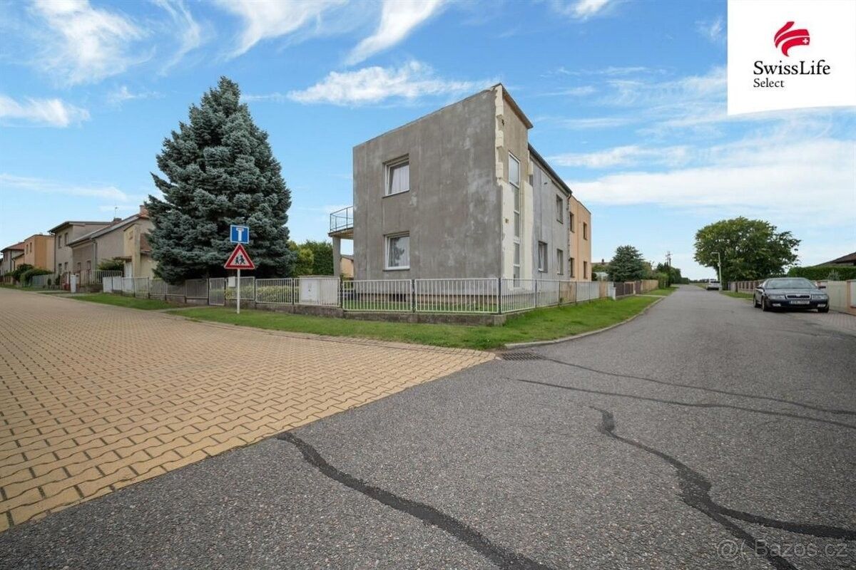 Rodinné domy, Moravany u Holic, 533 72