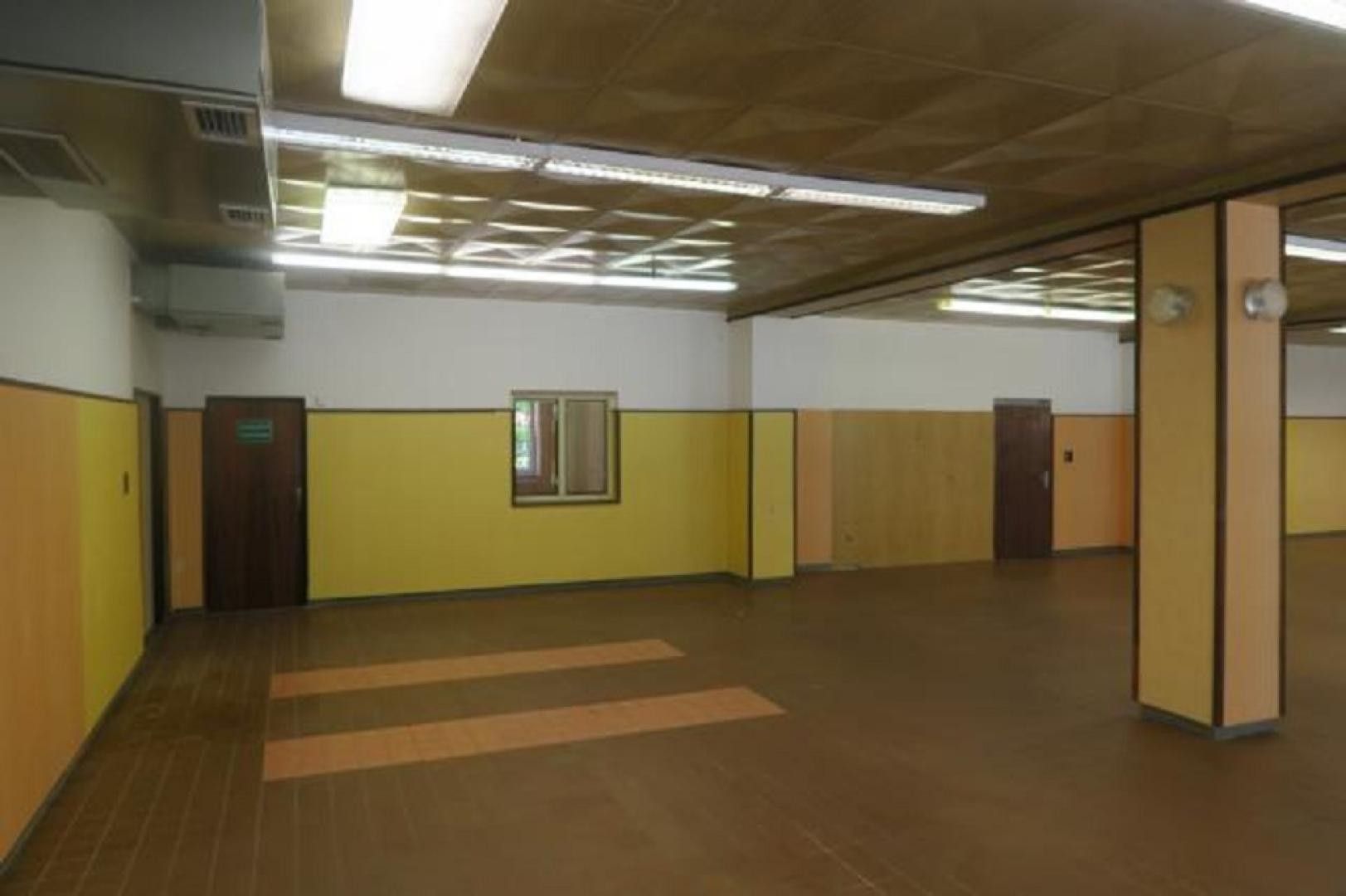Obchodní prostory · 360 m² · Český Krumlov Plešivec - 3