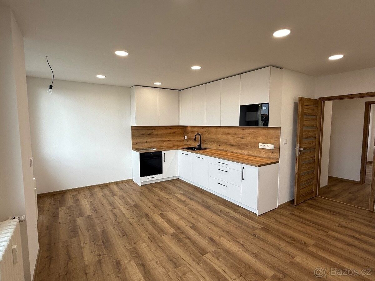 Prodej byt - Nymburk, 288 02