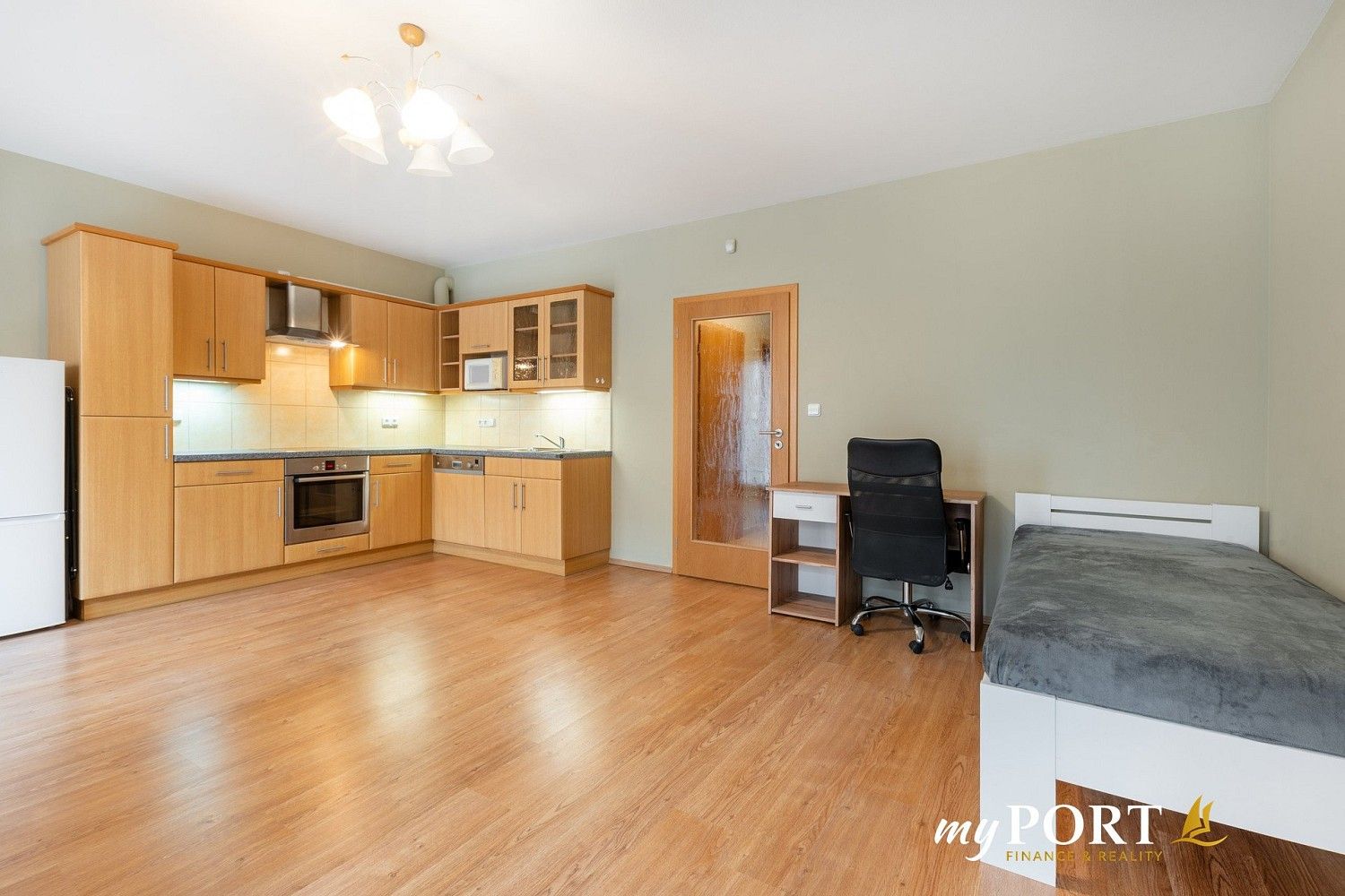 1+kk, Majerova, Plzeň - Jižní Předměstí, 40 m² - 1
