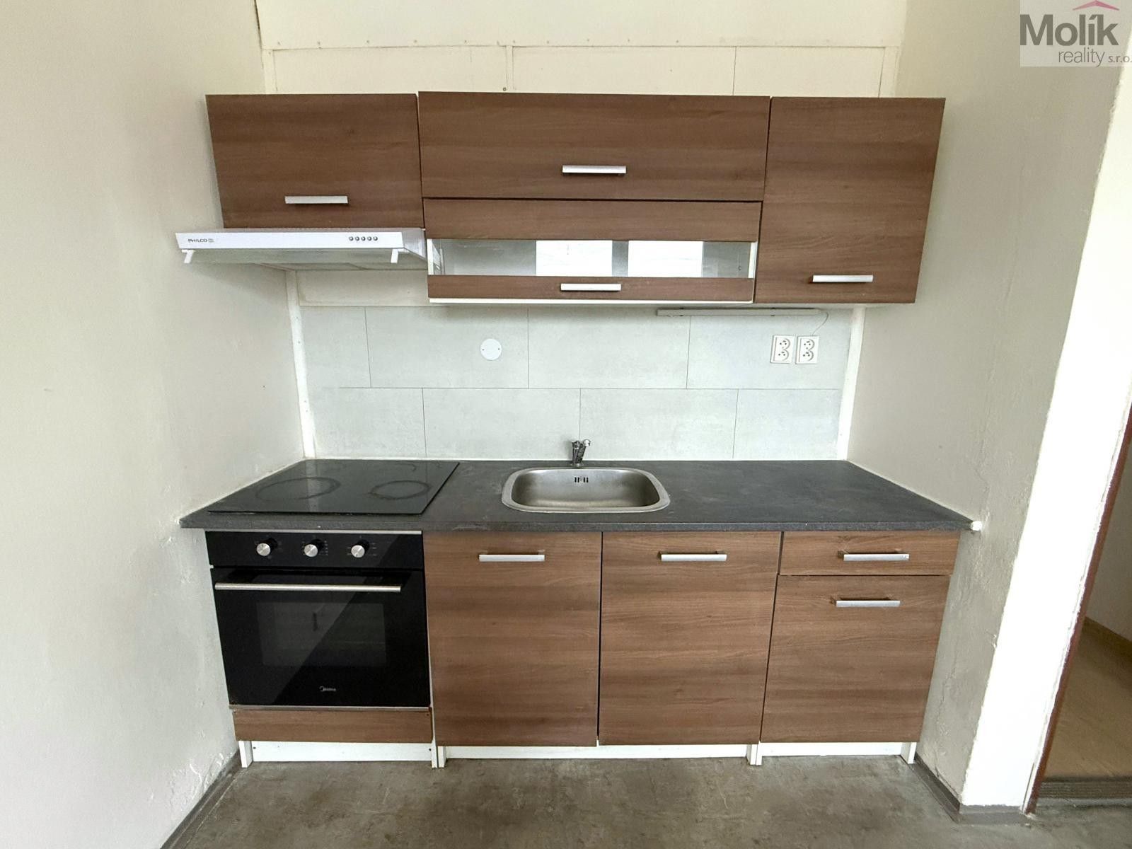 1+1, Hrbovice, Chlumec, 34 m²