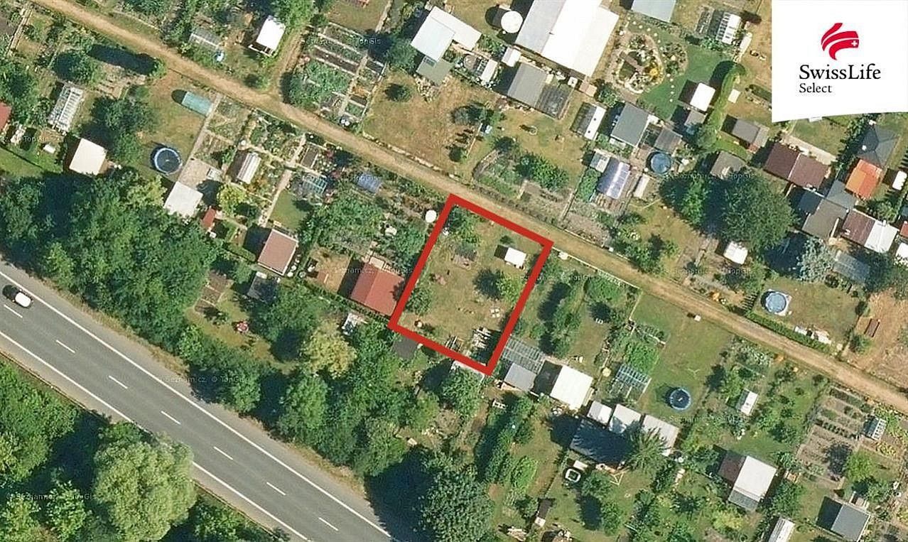 Zahrady, Pardubice, Pardubický kraj - 1