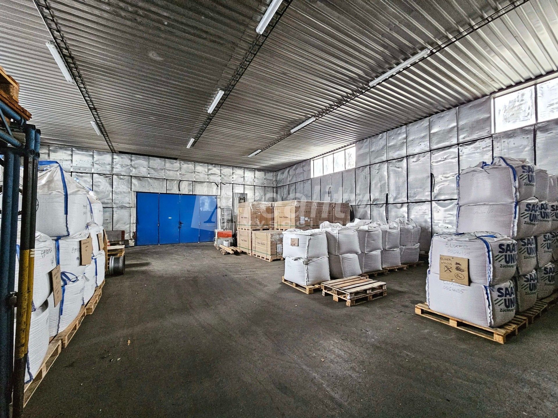 Sklad · 250 m² · Školní 4682, Jihlava - 4