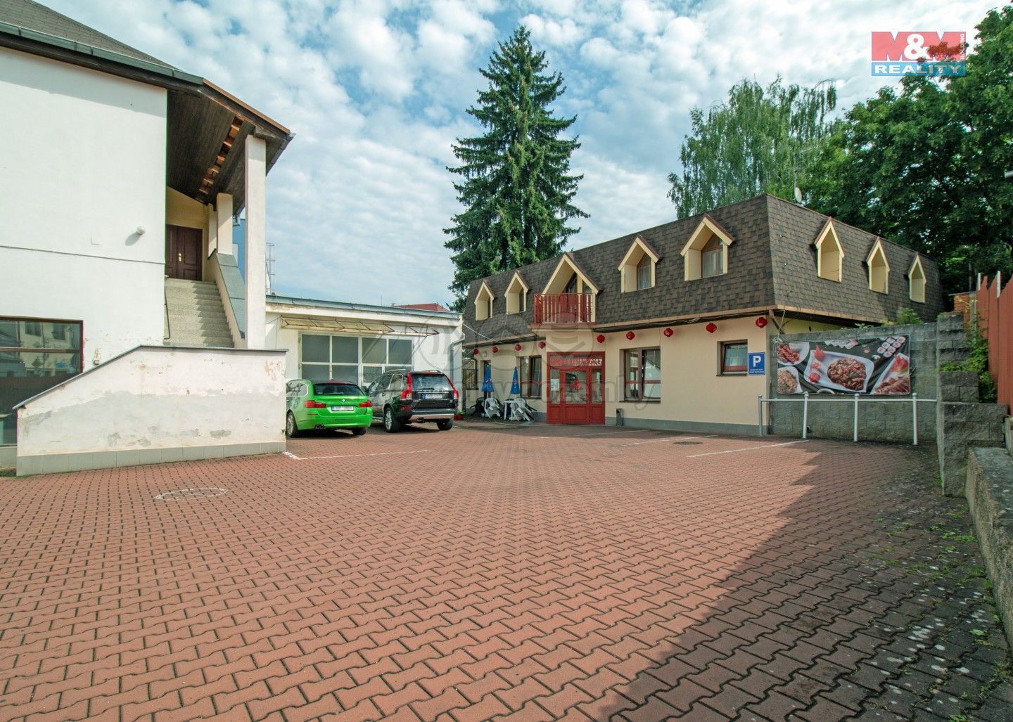 Restaurace, Jiráskova, Jičín, 693 m²