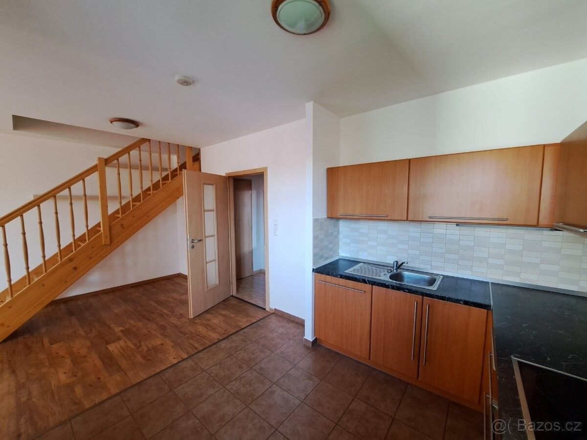 Pronájem byt - Náměšť nad Oslavou, 675 71