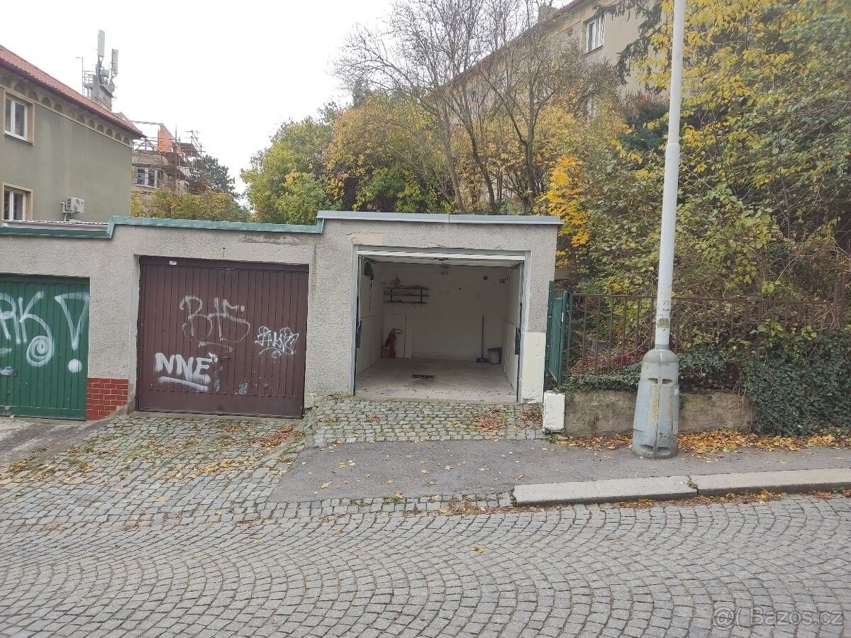 Pronájem garáž - Praha, 158 00