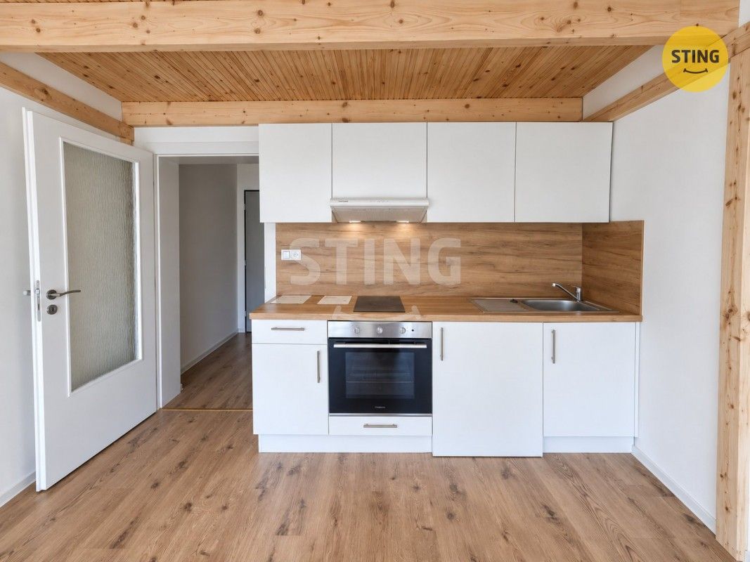Pronájem byt 1+kk - Palackého, Ostrava Přívoz, 27 m² - 2
