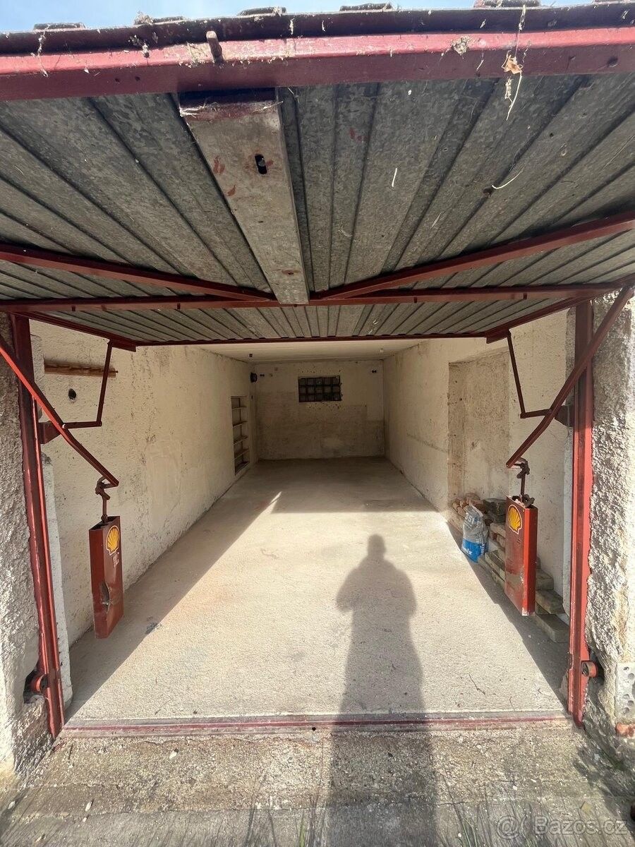 Garáže, Příbram, 261 01