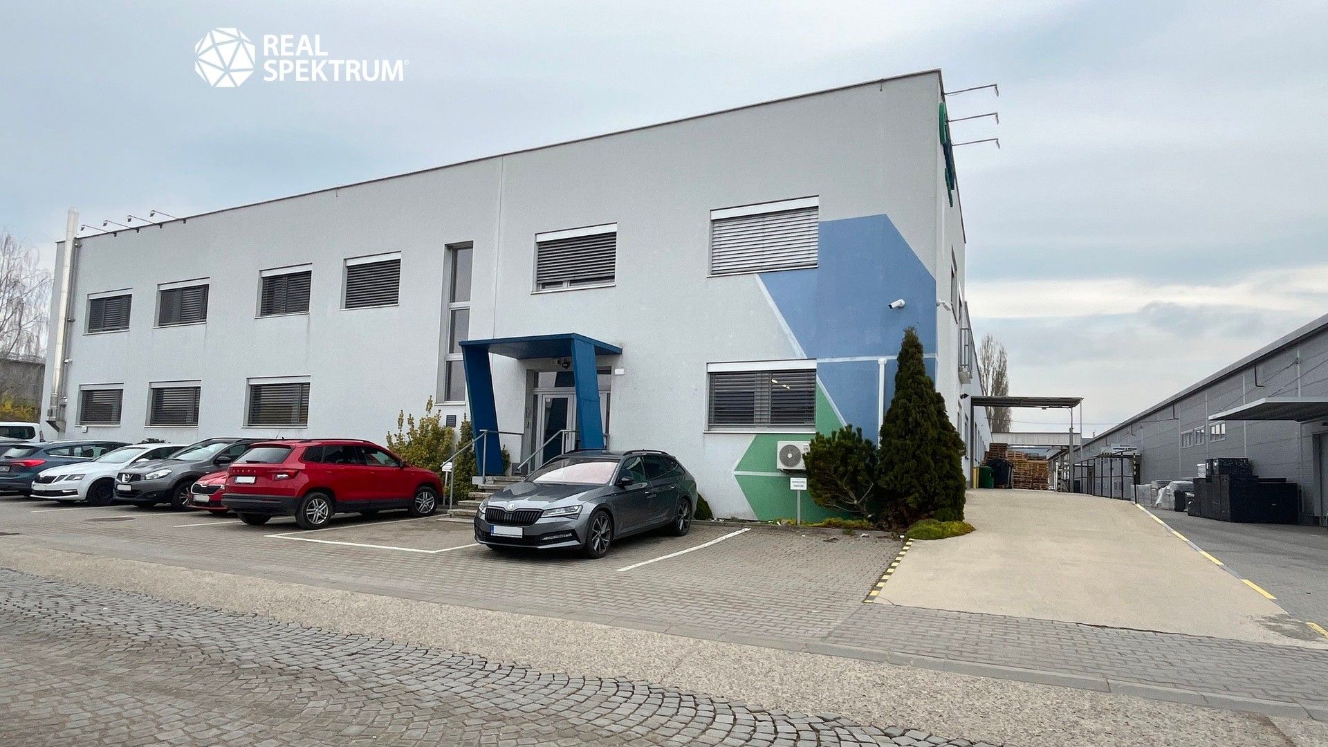 Pronájem výrobní prostory - Blanenská, Kuřim, 3 454 m²