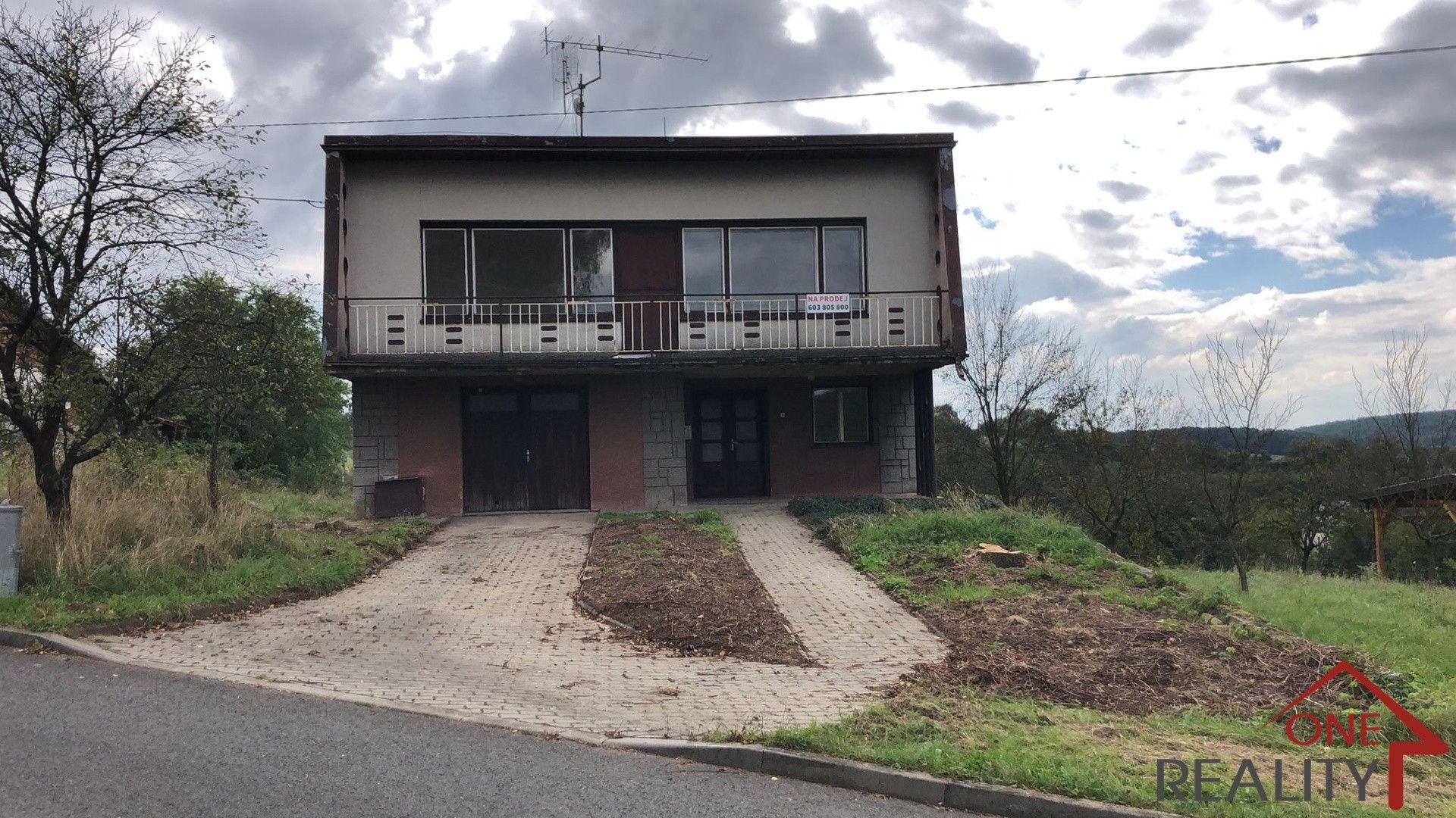 Rodinné domy, Svárov, 130 m² - 1