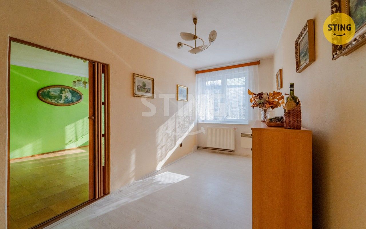 Prodej rodinný dům - Úzká, Velké Heraltice, 347 m² - 5