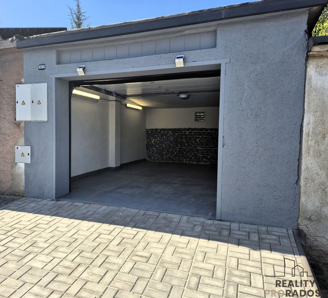 Garáže, U Potoka, Znojmo, 22 m² - 2