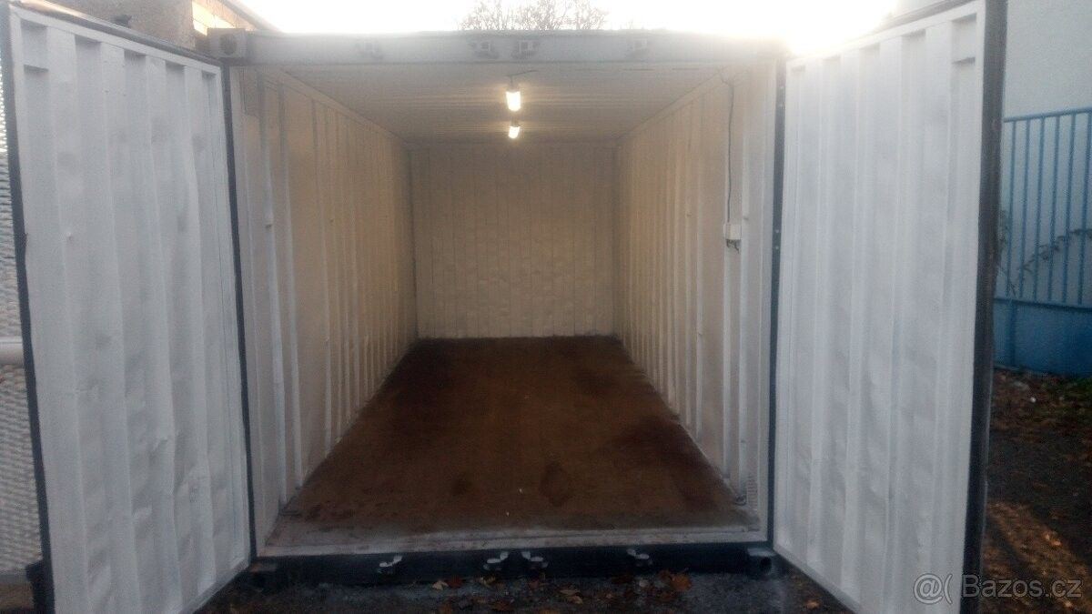 Sklady, Slaný, 274 01