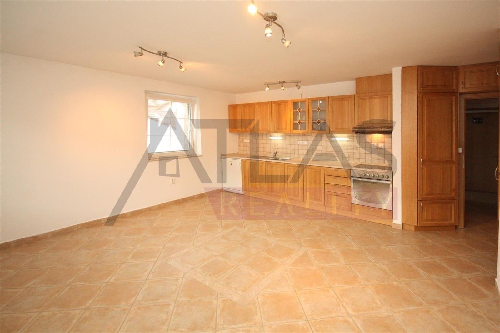 Pronájem byt 1+kk - Pražská, Mělník, 40 m²