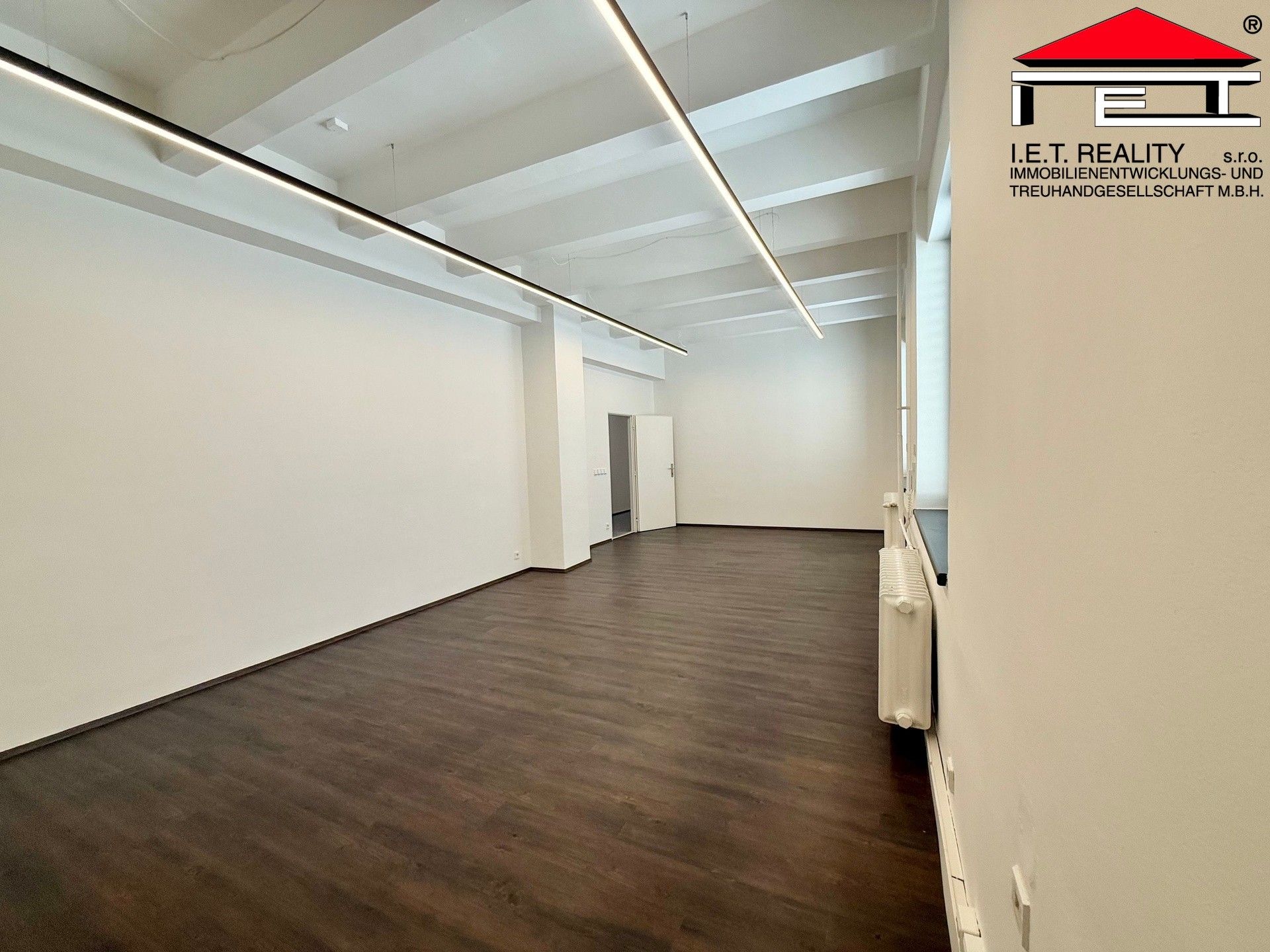 Kancelář · 35 m² · Moravské náměstí, Brno - 3