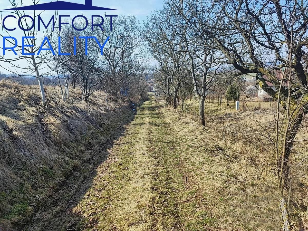 Prodej pozemek pro bydlení - Tučapy, 1 068 m²