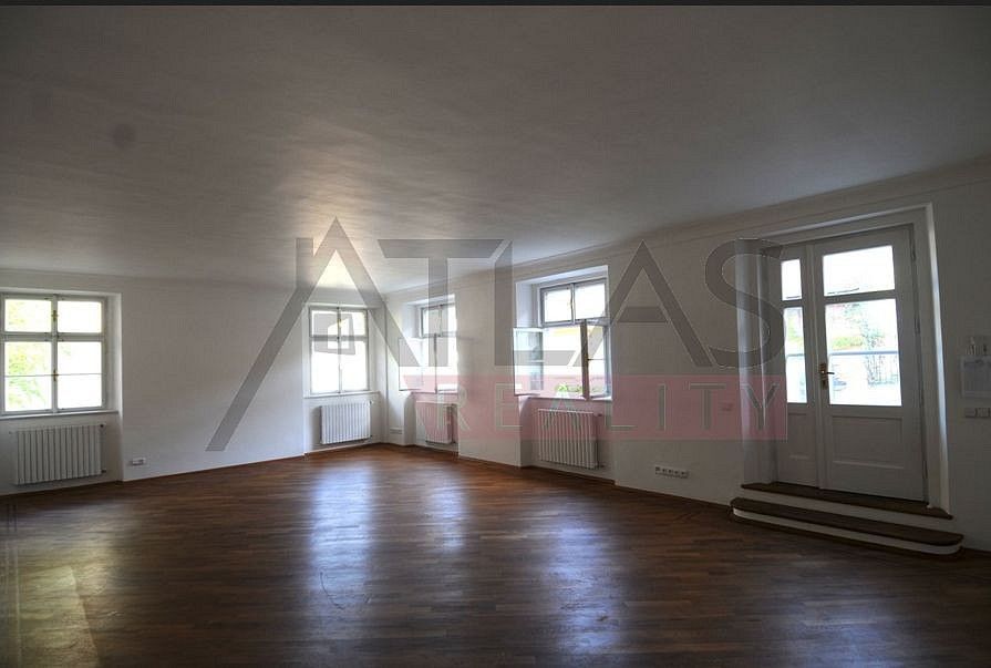 Byt 4+1 · 178 m² · Praha - Malá Strana, okres Praha 1, Hlavní město Praha - 3