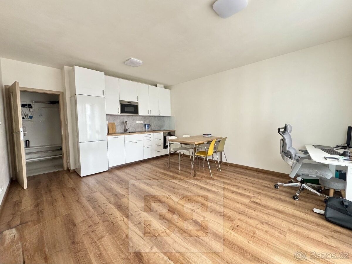 Pronájem byt - Brno, 612 00