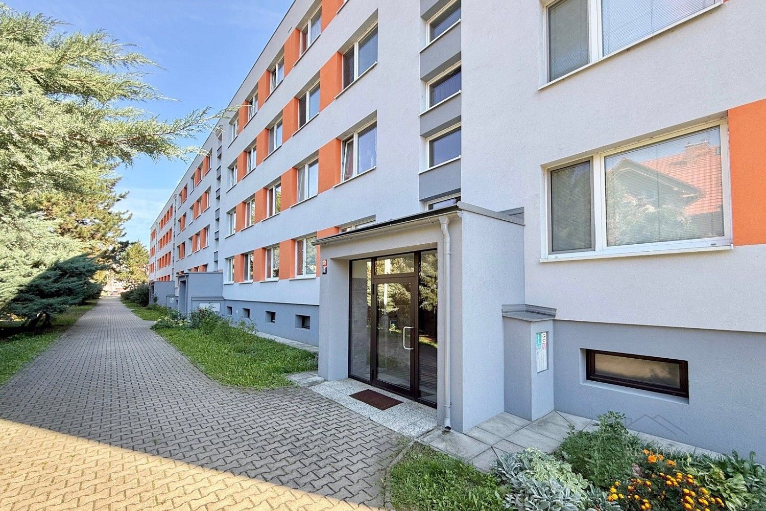 Byt 4+1 · 97 m² · Týřovická, Praha 5 - Radotín - 3