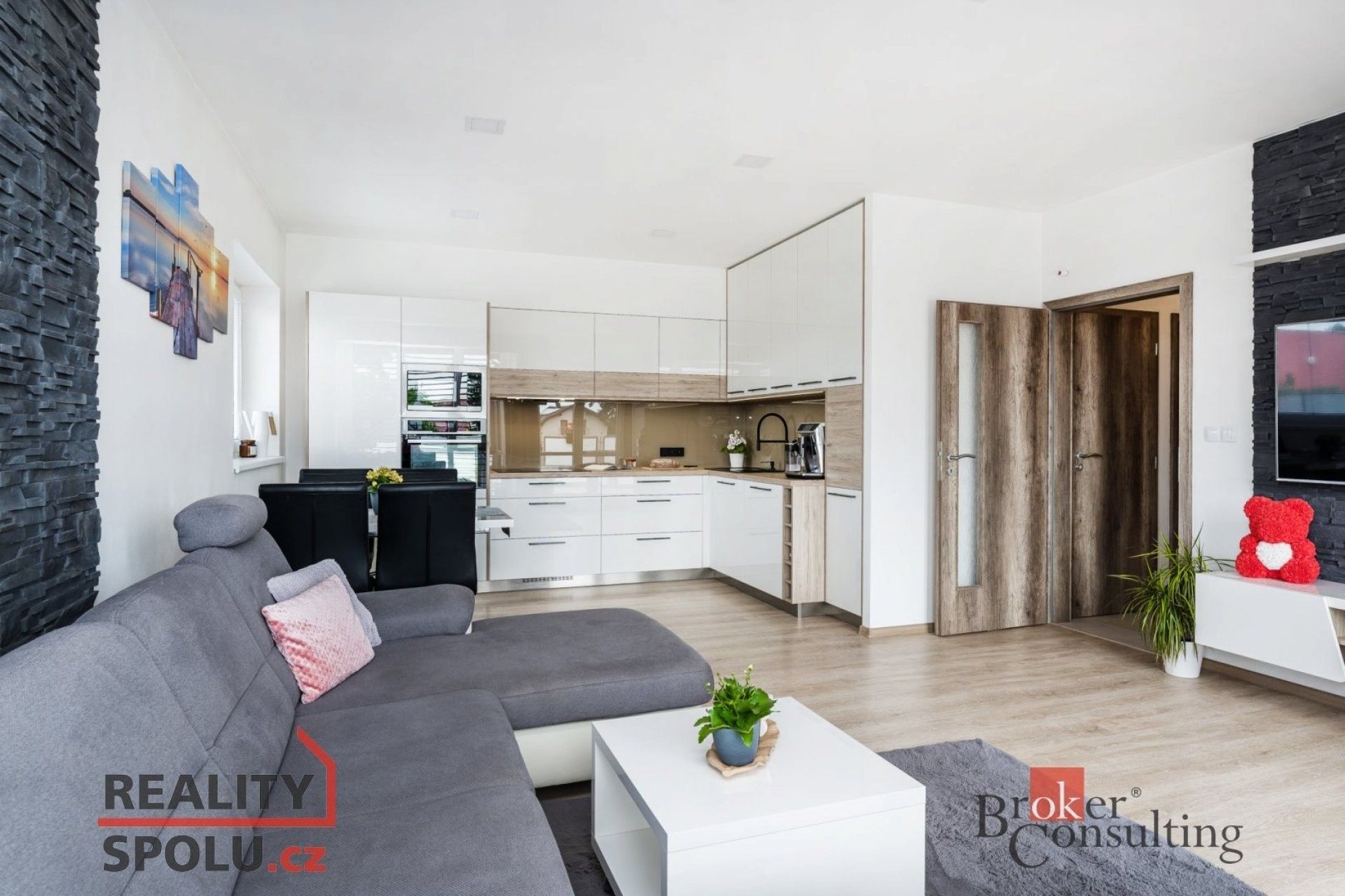 Pronájem byt 3+kk - K Meteoru, Hradec Králové, 122 m²