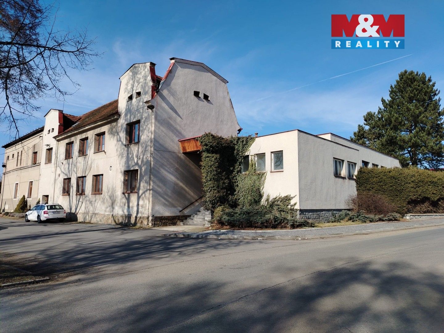 Obchodní prostory, Hradešice, 345 m²