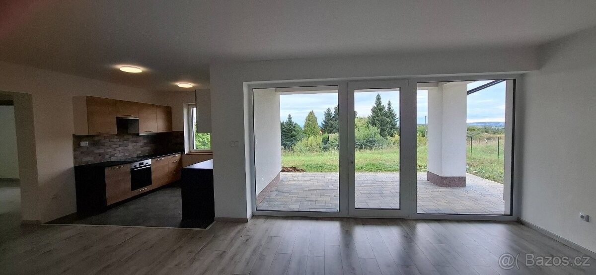 Pronájem rodinný dům - Hvozdnice, 503 27