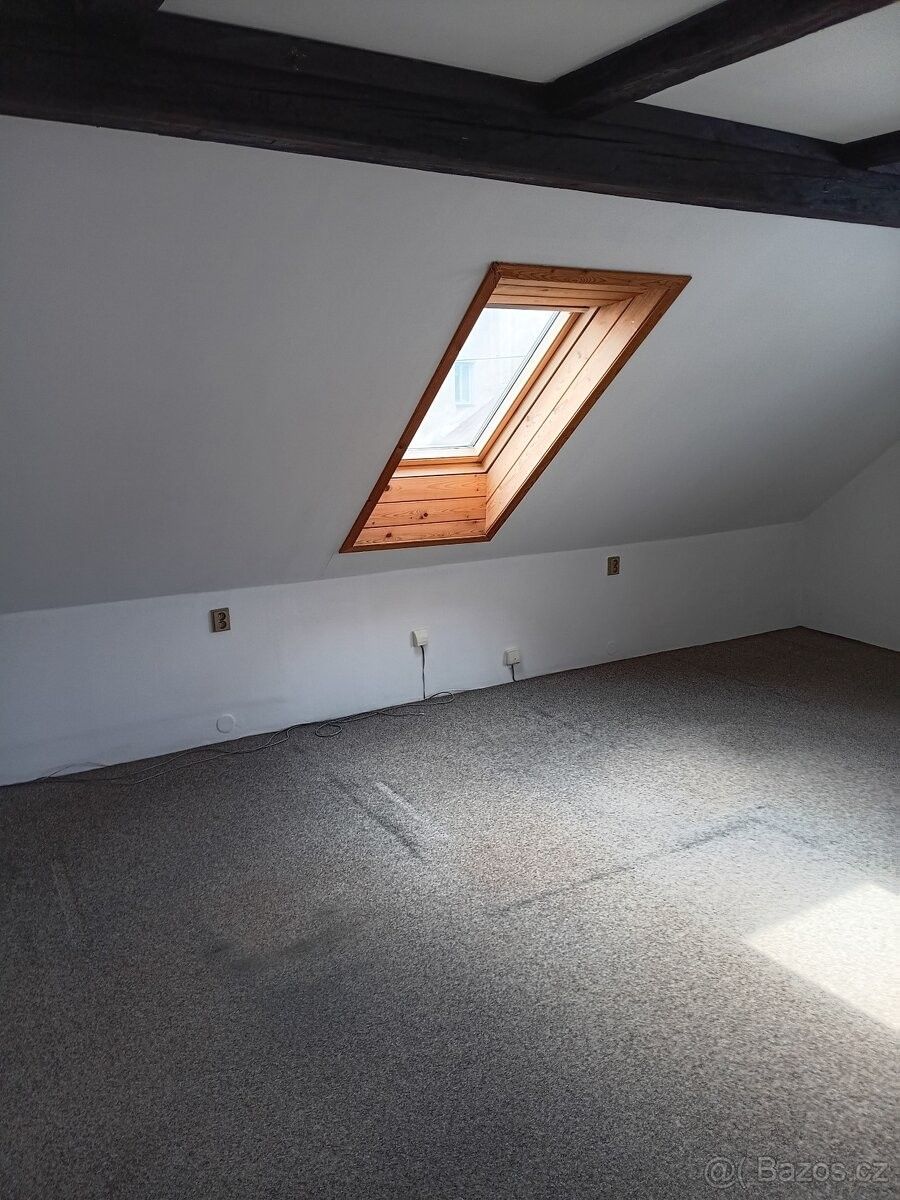 Pronájem kancelář - Jičín, 506 01