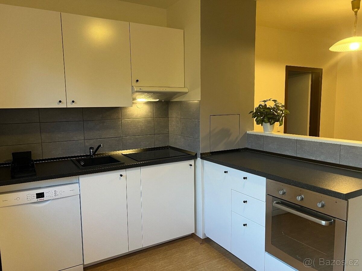 Byty, Mladá Boleslav, 293 01